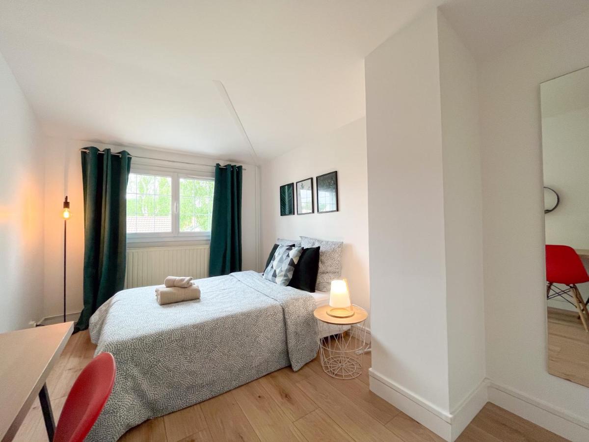 Maison Ideale Pour Visiter Paris Versailles - Chambres Privees Paris-Saclay Bures-sur-Yvette 외부 사진